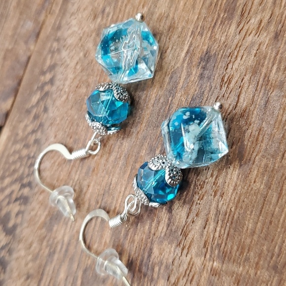 Hourglass swarovski blue crystal earrings E946‎ icy stunning